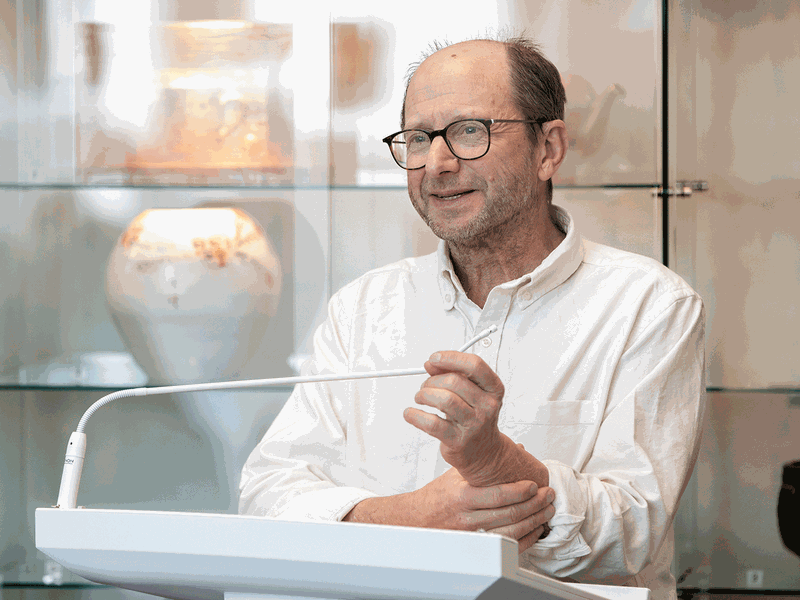 Rick Bass, the former petroleum geologist turned writer, performing a reading at USU.