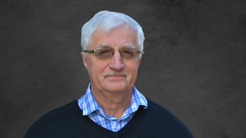 Professor Alex Boldyrev.