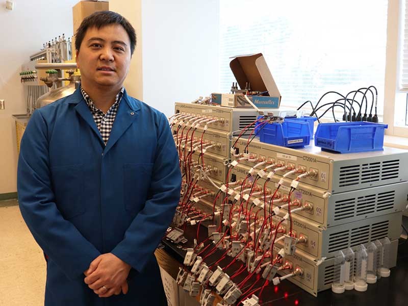 USU chemist Tianbiao Liu