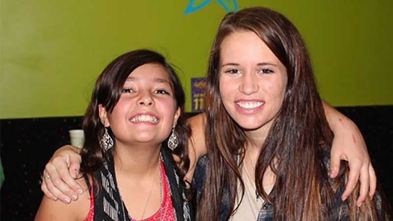 two 4-h participants.