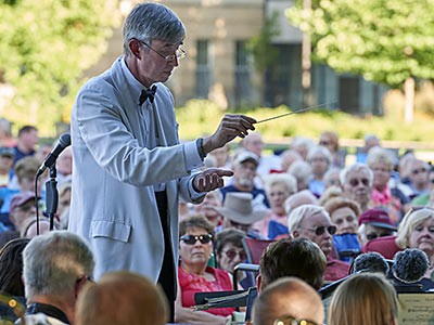 Alumni Band with conductor Nicholas Morrison