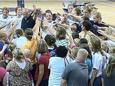 participants at a USU volleyball skill camp