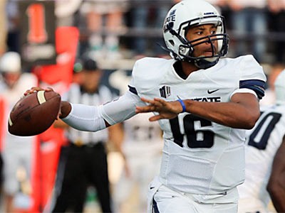 USU quarterback Chuckie Keeton in action