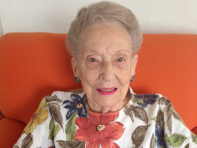 Beverly Jean Larson White
