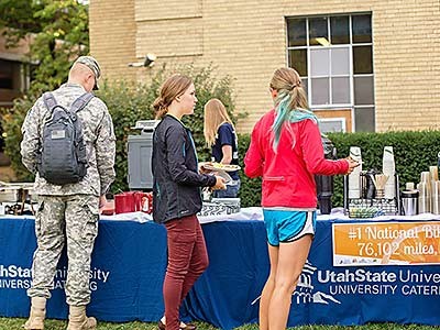 USU students and others at the bike to breakfast event