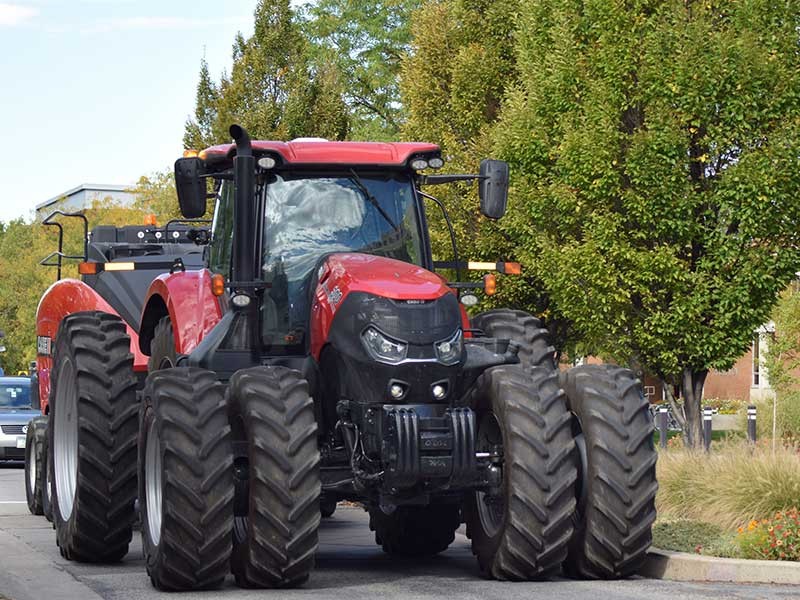 tractor
