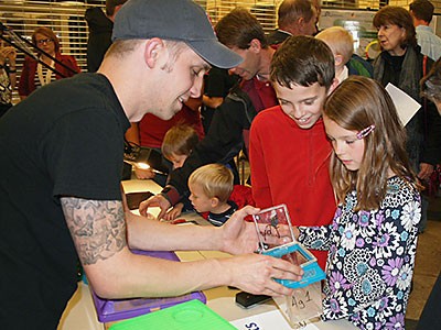 participants at a USU Science Unwrapped activity
