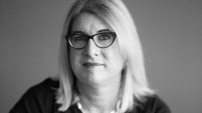 Kimberly Anderson headshot.