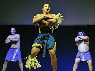 Polynesian dancers at USU banquet