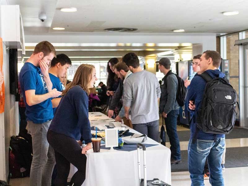 Students line up in TSC to say thank you