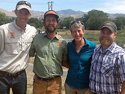 members of the USU-Utah Conservation Corp with U.S. Secretary of Interior Sally Jewel
