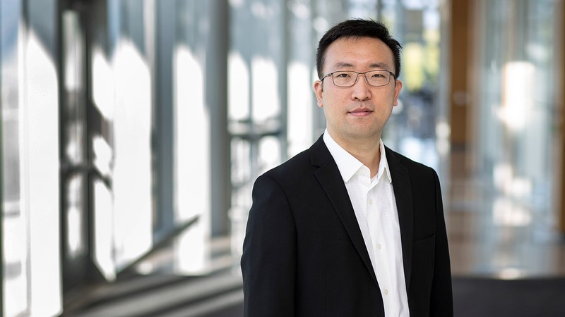 Haoran Wang poses for a photo portrait.