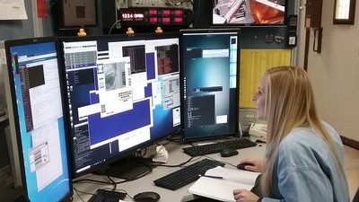 USU geoscientist analyzes drilling samples.