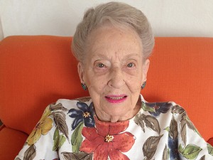 Beverly Jean Larson White