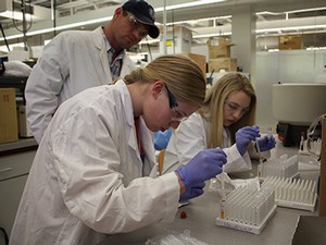 High School Biotechnology Summer Academy at USU