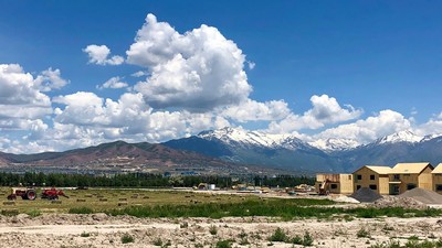 City in Utah with mountain in the backgrounds.