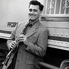 Clarinetist Ted Calcara performs at USU