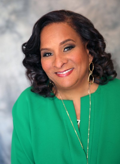 Charisse Bremond Weber, Distinguished Alumna Award.