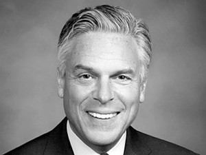 Jon Huntsman, Jr. is USU's 2016 commencement speaker