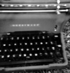 manual typewriter