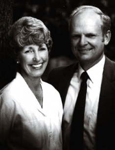 Distinguished Service Award recipients Richard and Moonyean Anderson