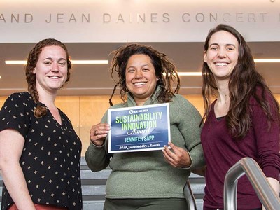 Award-winner Jennifer Sapp with Brhianna Malcolm and Alexi Lamm.