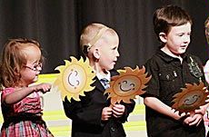 children from the Sound Beginnings program performing