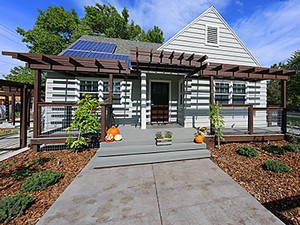 USU's LAEP house yard and exterior