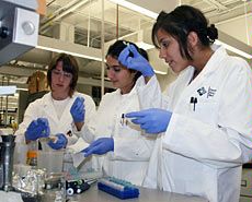 participants at a previous USU Biotechnology Summer Academy
