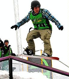 Snowboard 'jam' near the Quad at USU