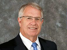 USU President Stan Albrecht