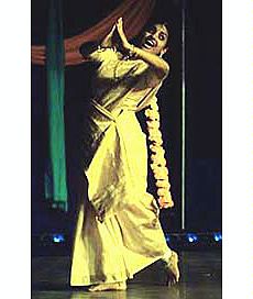 Diwali Show Brings India to Utah State