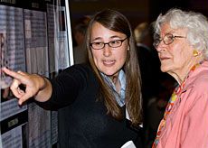 Libbie Linton describing her undergraduate research poster