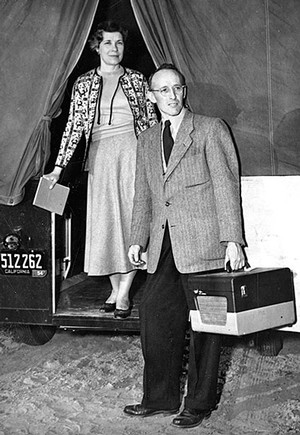 Folklorists Austin and Alta Fife with travel trailer