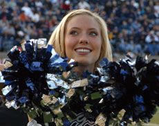 USU cheerleader