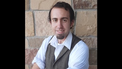 A headshot of a professor.