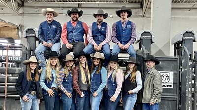USU Rodeo Club gathers for a group photo.