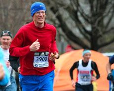 Scott Ensign running the Boston Marathon 