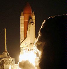 NASA's shuttle Discovery during launch