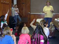 SWE members and Girl Scouts