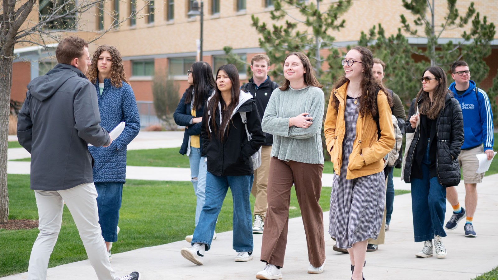 Students tour USU's Logan campus.