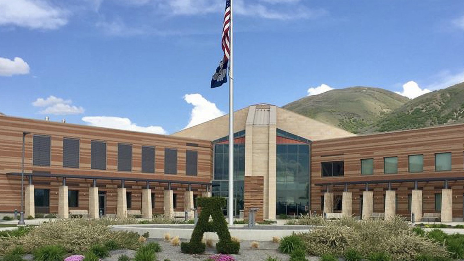2020 Commencement USU Brigham City