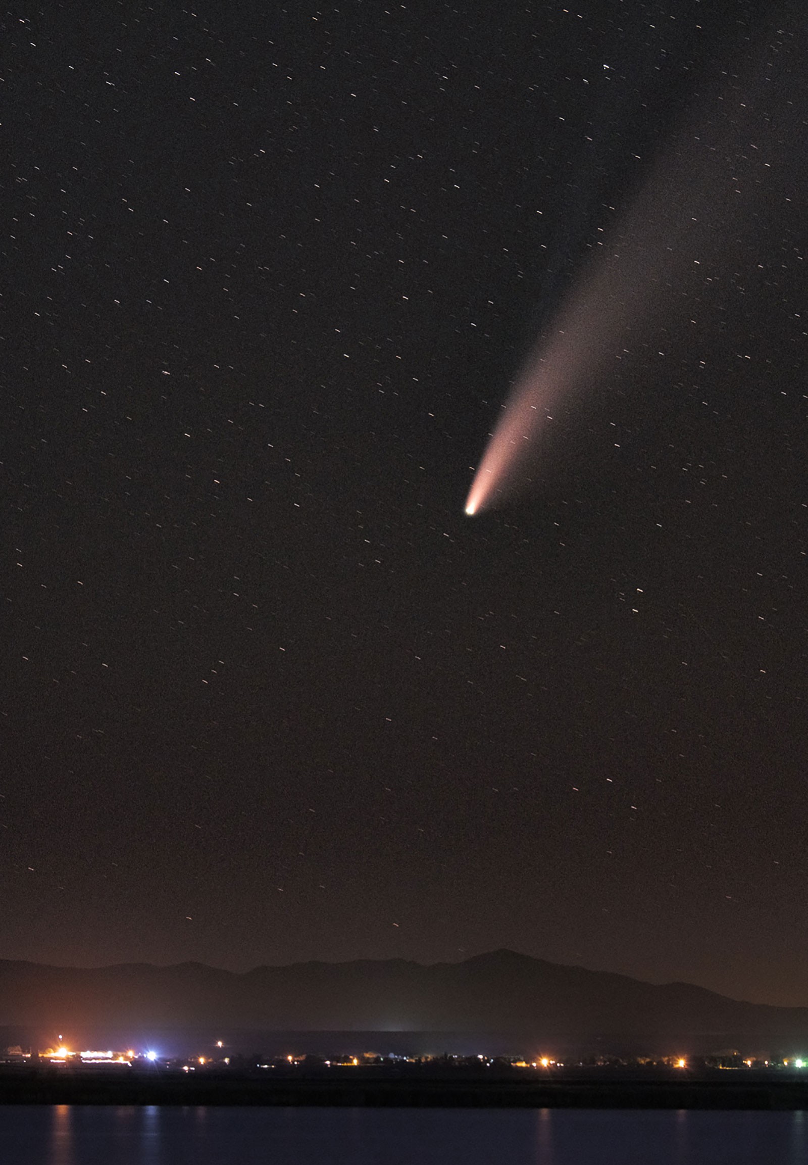 zoomed in NEOWISE comet.