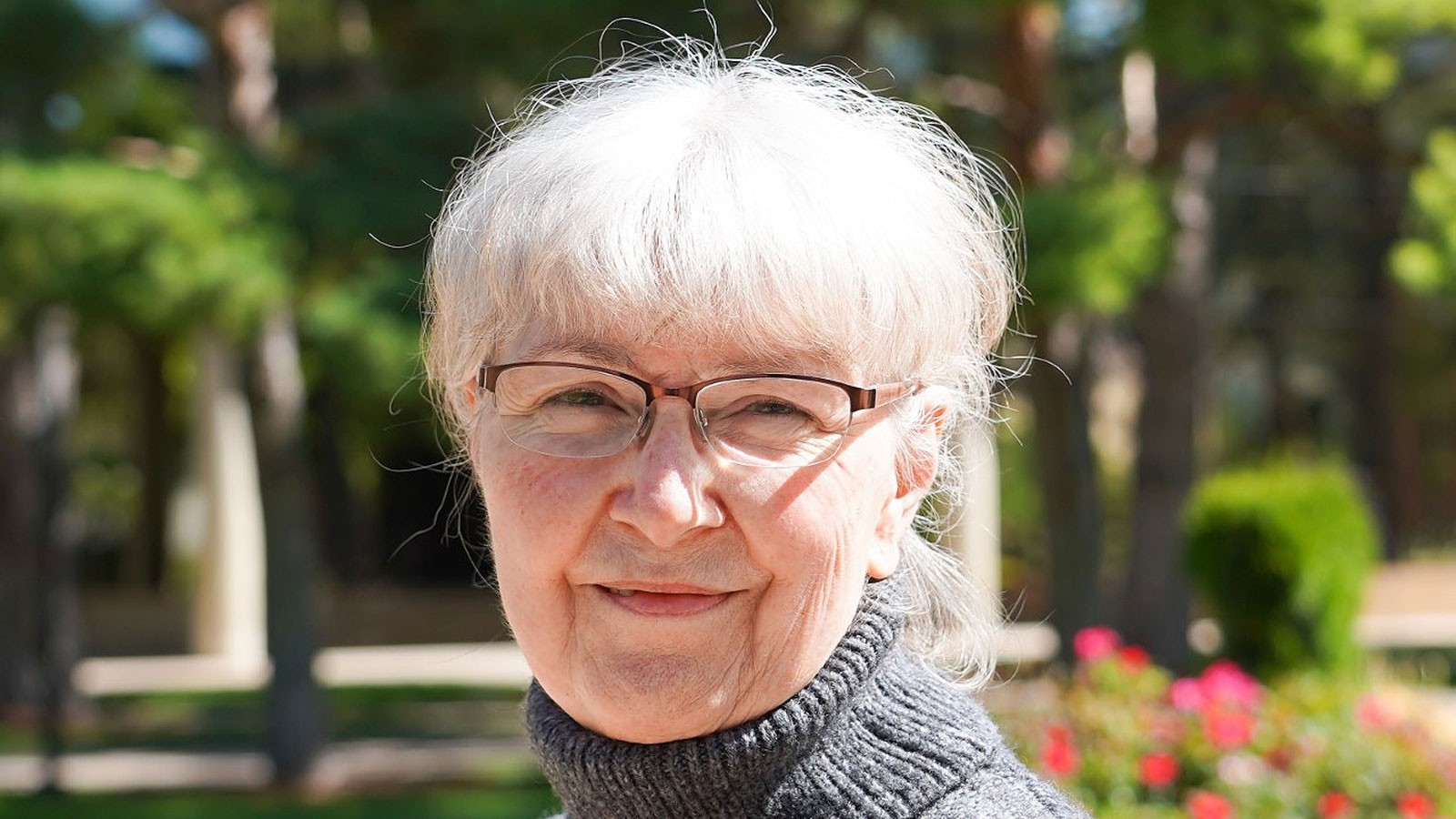 Plant scientist, Jennifer MacAdam