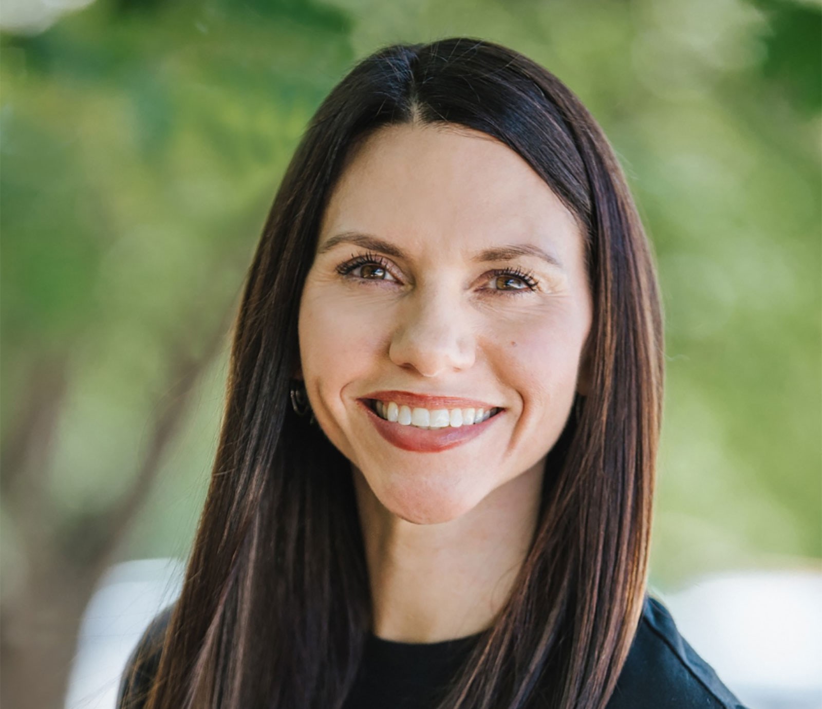 Clinical Associate Professor Lacie Peterson is a fellow of the Academy of Nutrition and Dietetics.