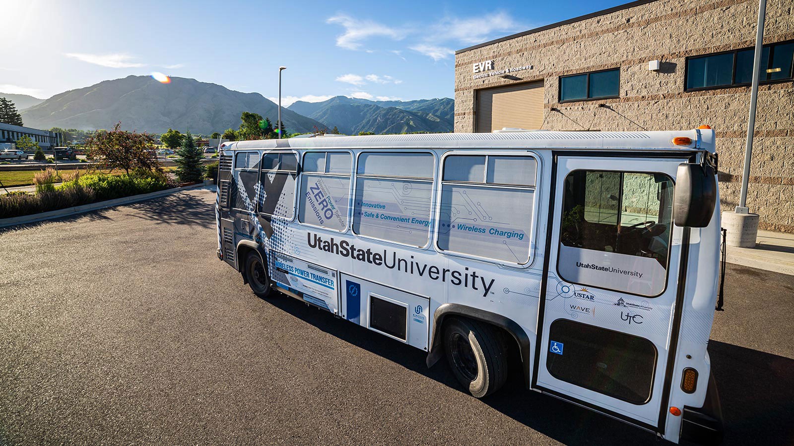 electric ASPIRE bus.