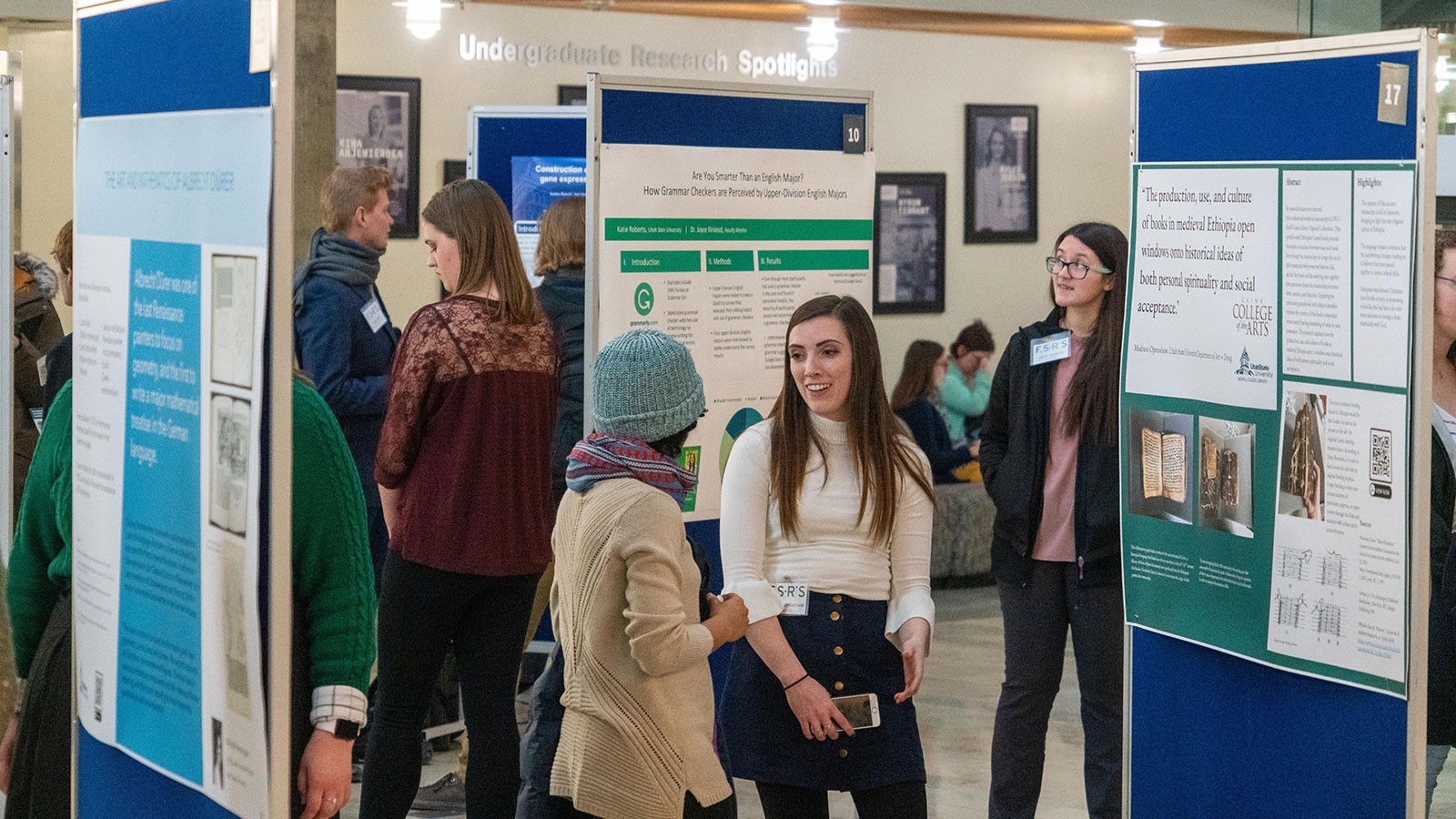 Undergraduate students presenting research during FSRS 2019.